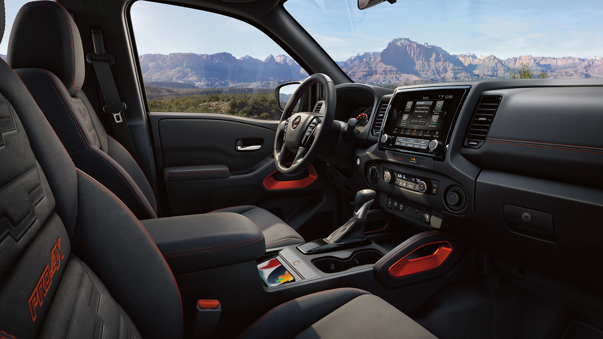 2023 Nissan Frontier Interior Features