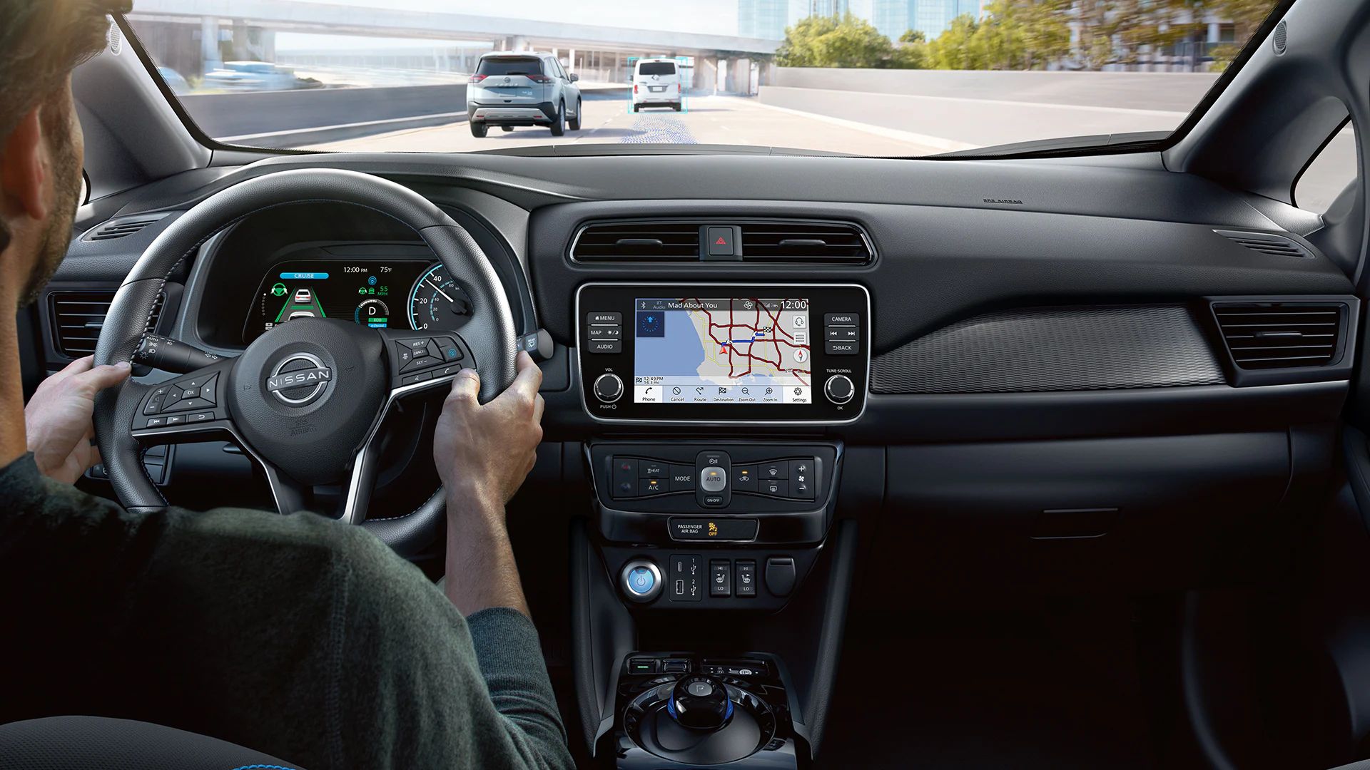2023 Nissan LEAF Interior Features