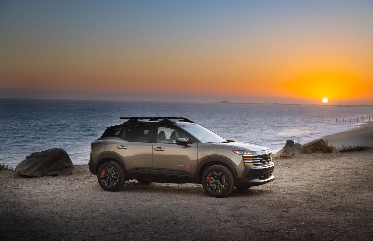 What is the MPG of the 2027 Nissan Kicks?