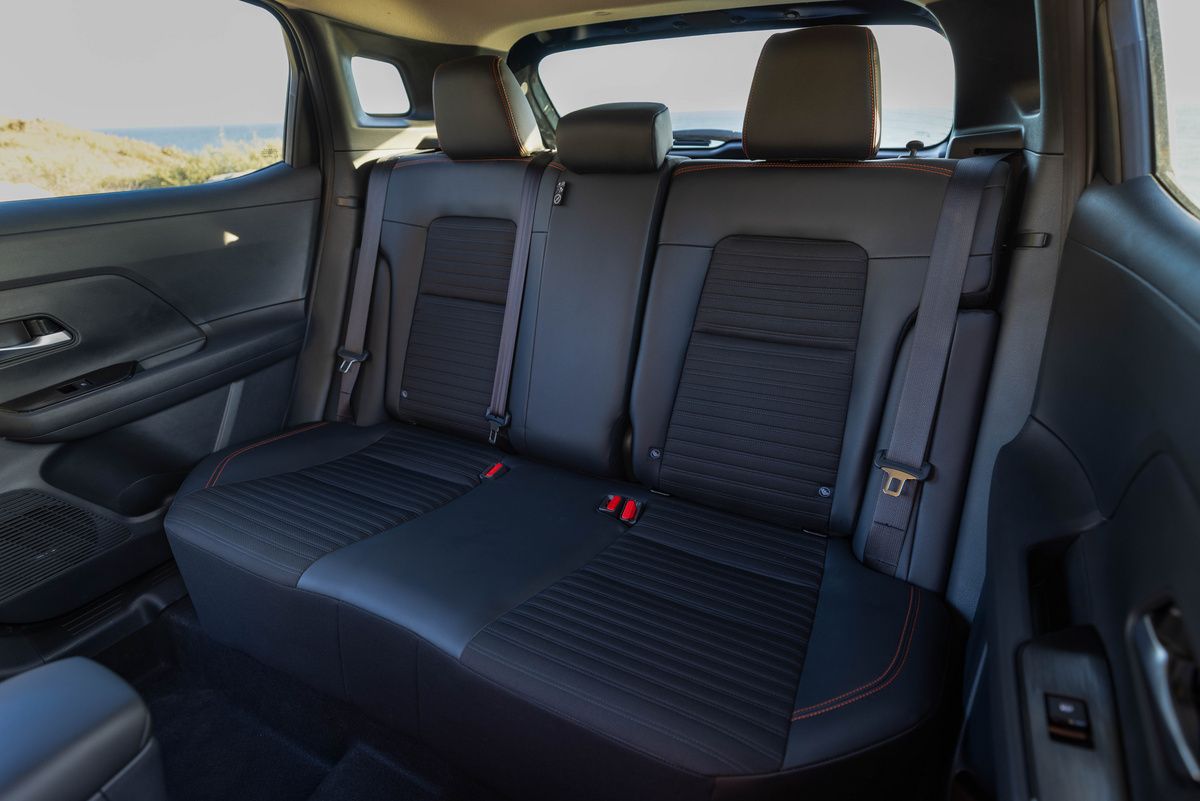 2027 Nissan Kicks Interior