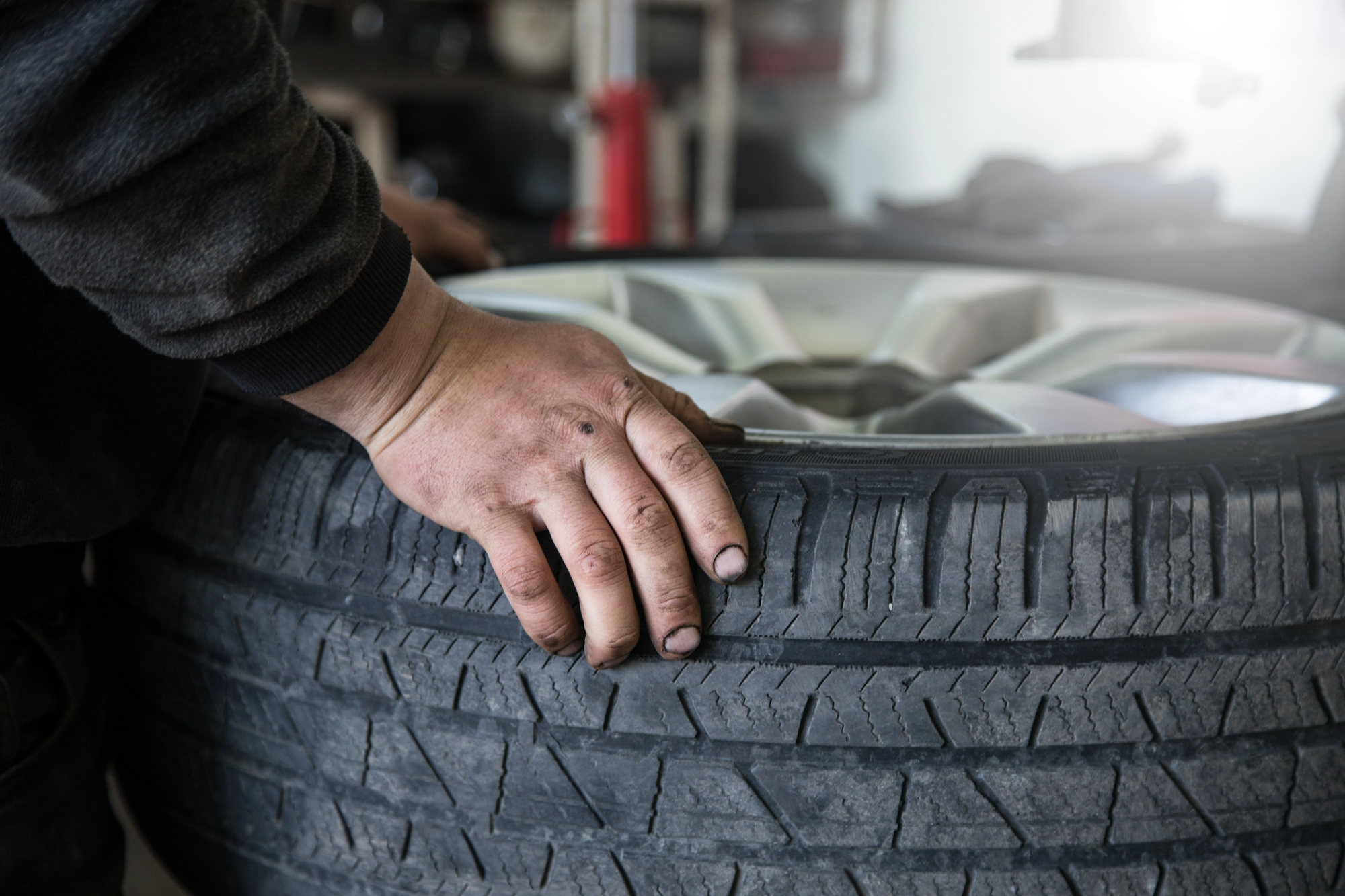 Tire Center & Wheel Alignment for Nissan Rogues near Collinsville, IL