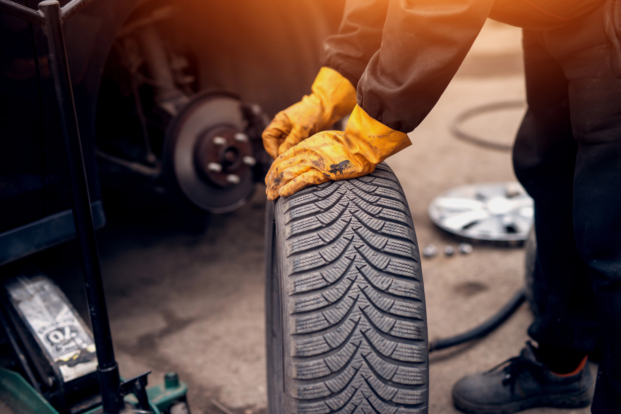 Ford Wheel Alignment Service near Granite City, IL: Signs, Benefits & Tire Protection